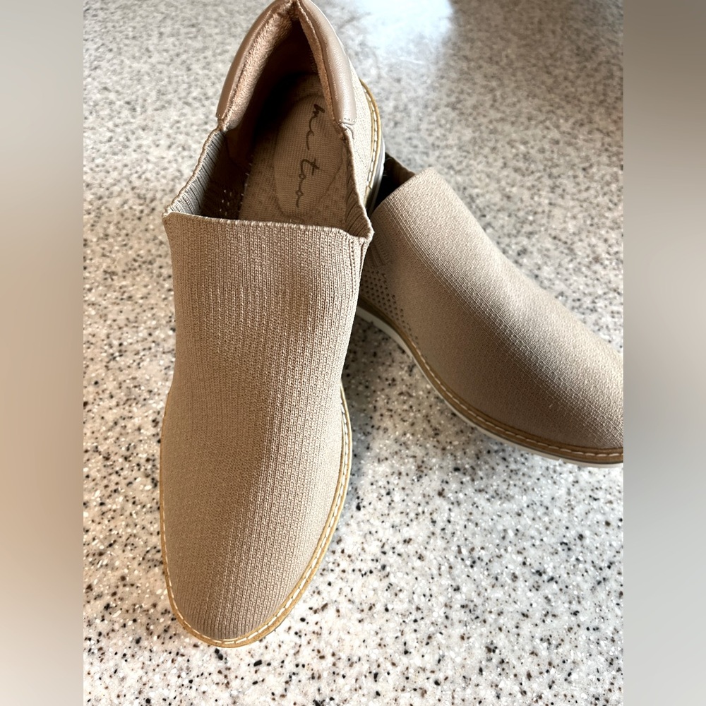 Women’s Me Too Andie Wedge Slip On